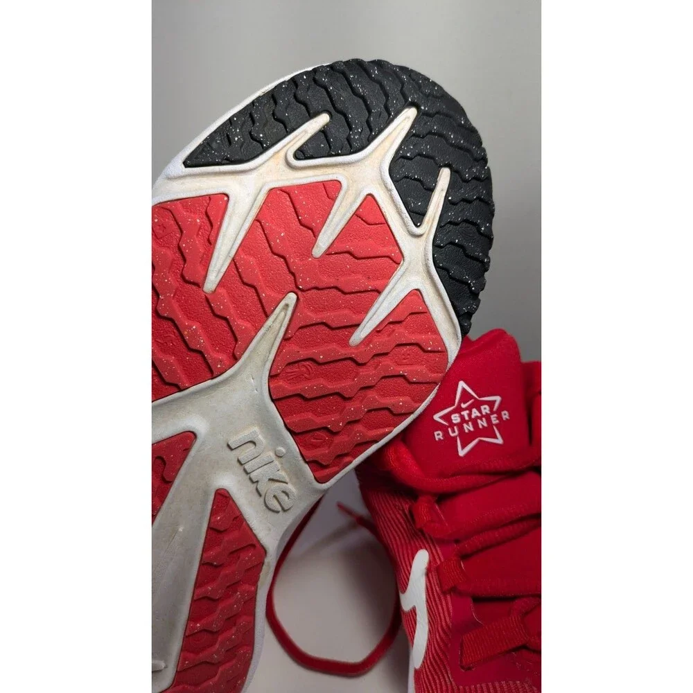 Nike Star Runner 4 Kids Running Shoes Red White Youth Size 6.5Y EU 39